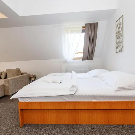 Ph - Ryzoviste Apartment *